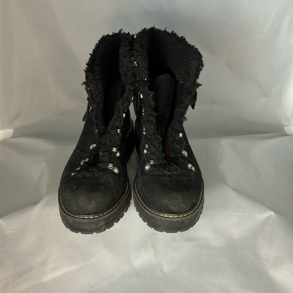 Time And Tru black women’s size 8 boots